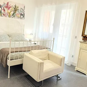 trastevere-for-you-3-bedrooms-apartment.it-romehotels.com/