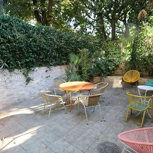 Hostel Grand Coconut, Milán